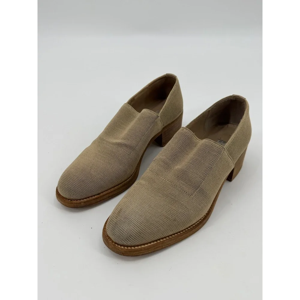 Barneys New York Tan Mesh Fabric Block Heel Loafers Made in Italy Size 35